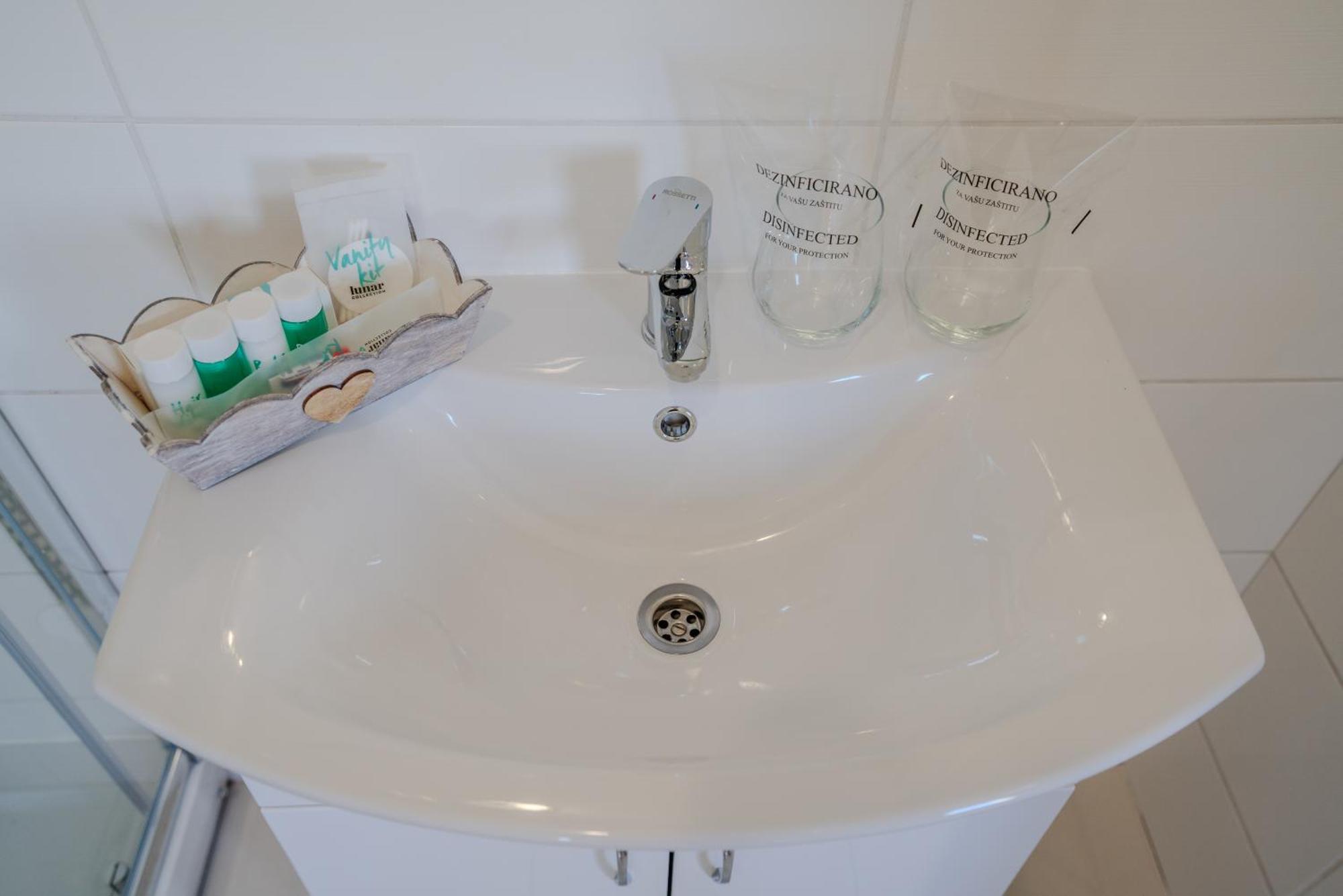 Vila Rosa Vukovar Extérieur photo